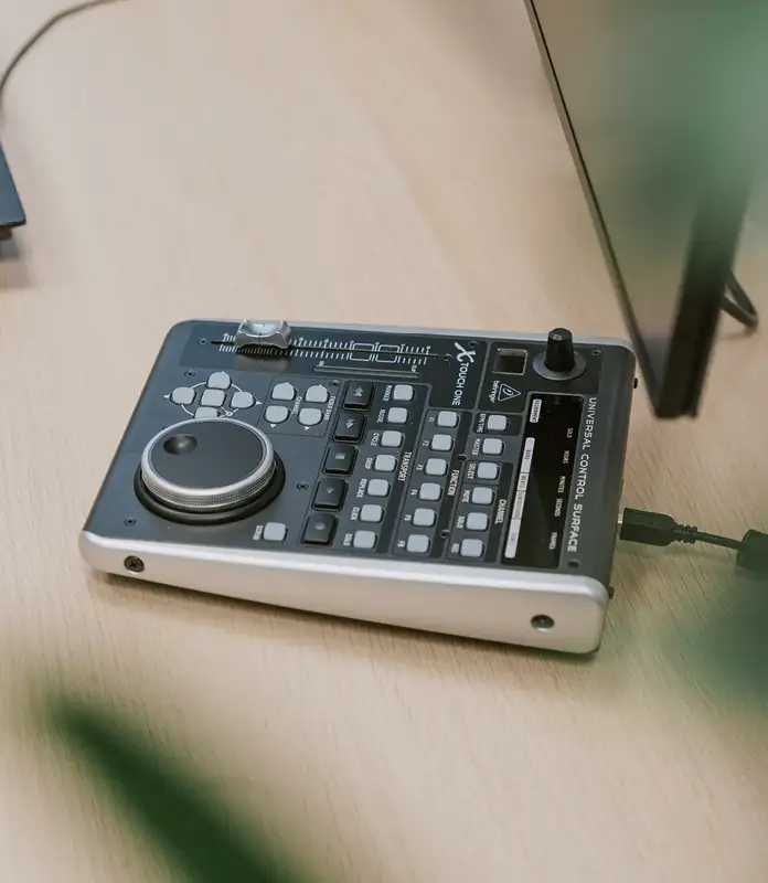 Hier sehen Sie ein Gerät für Filmschnitt