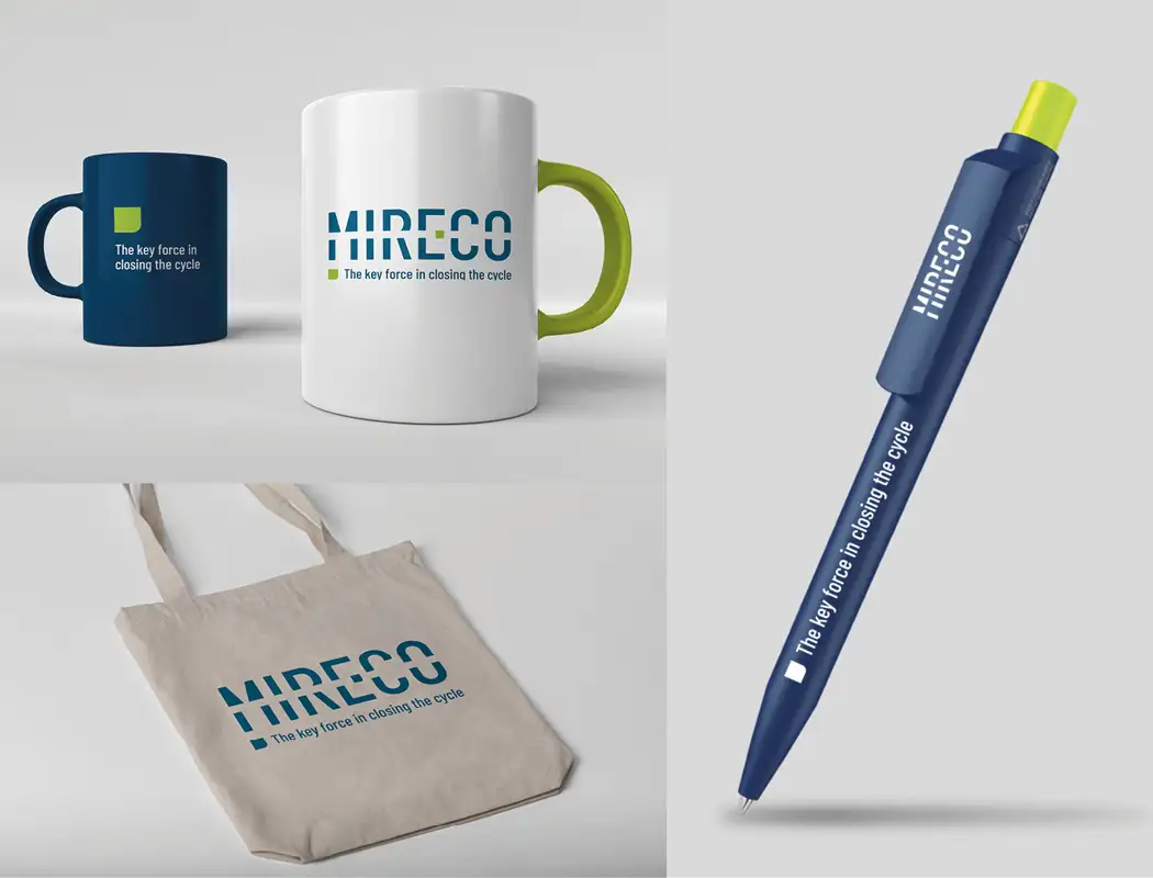 Hier sehen Sie Werbeartikel- eine Tasse,
 eine Tasche,
 ein Kugelschreiber